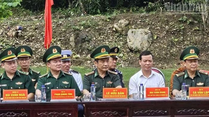 Các đại biểu tham dự tiết học. (Ảnh: Mai Luận)
