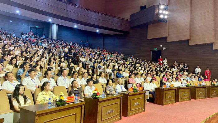 Liên hoan là một không gian văn hóa, nghệ thuật đặc sắc, hứa hẹn sẽ để lại nhiều ấn tượng và tình cảm tốt đẹp trong lòng nhân dân và du khách. (Ảnh: YẾN TRINH)