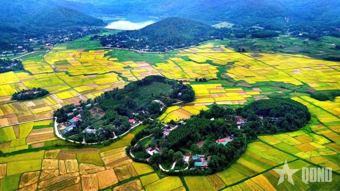 Dấu chân để lại trên quê ngoại Hải Thượng Lãn Ông (xã Sơn Giang, tỉnh Hà Tĩnh). Ảnh: ĐẬU BÌNH