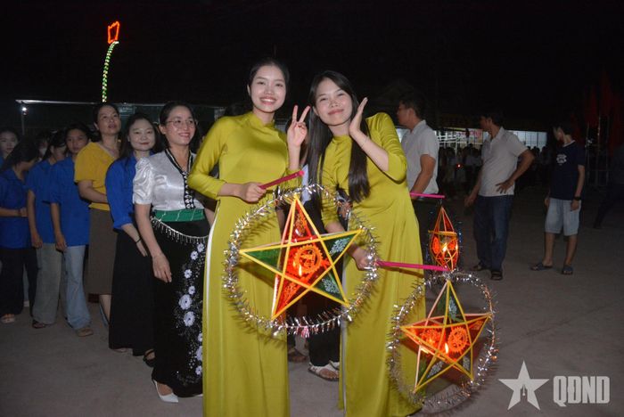 Rộn ràng vui Tết Trung thu.