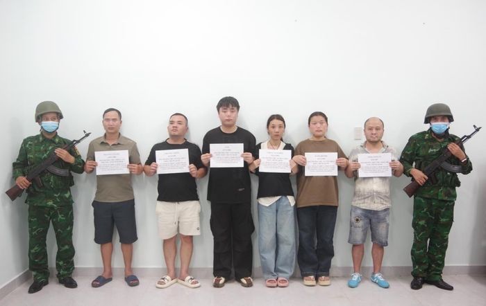 Các công dân Trung Quốc liên quan đến chuyên án.