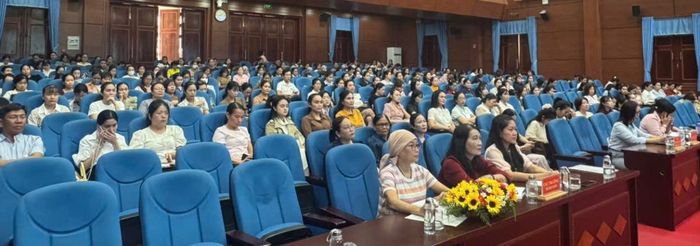 Giám đốc Sở GD-ĐT TP Đà Nẵng phát biểu tại hội nghị.