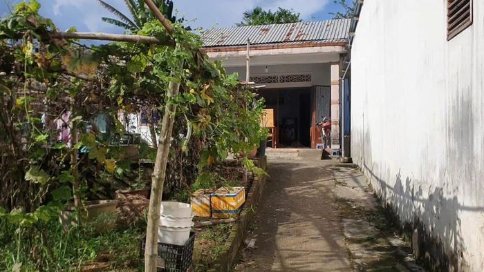 Ngôi nhà của 3 đứa trẻ ở thôn Cẩm Nê.