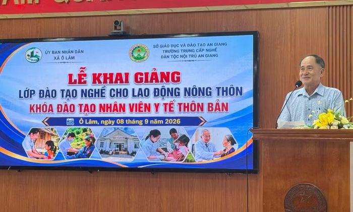 An Giang khai giảng lớp đào tạo nghề nhân viên Y tế thôn bản tại các xã dân tộc và miền núi.