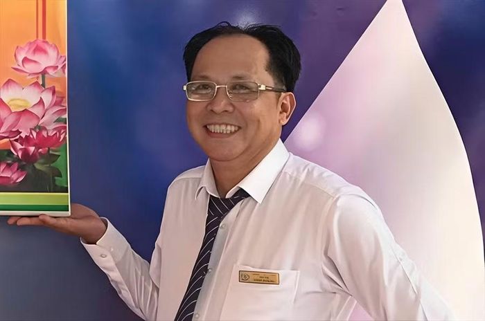 Thầy Nguyễn Hoàng Duy, giáo viên Trường THCS Tân Dân.