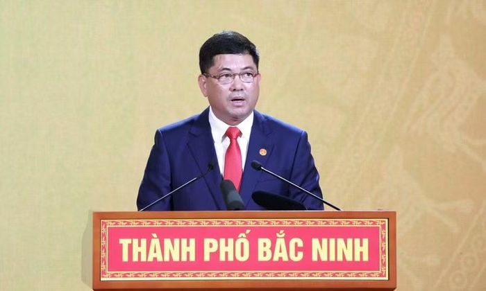 Ông Nguyễn Hồng Thái, Ủy viên Trung ương Đảng, Bí thư Tỉnh ủy Bắc Ninh phát biểu tại buổi Lễ