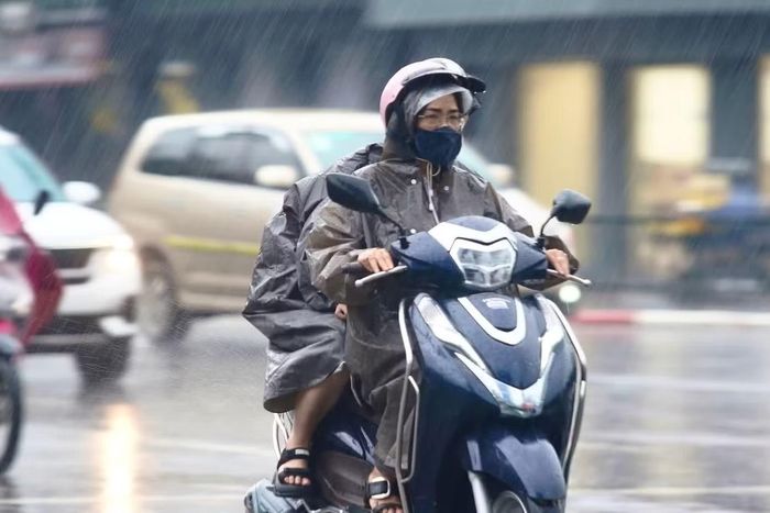 Hà Nội hôm nay có lúc có mưa rào rải rác.
