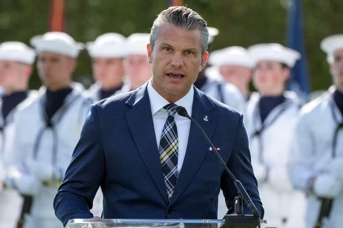 Bộ trưởng Chiến tranh Mỹ Pete Hegseth phát biểu tại buổi lễ ở Lầu Năm Góc ngày 18/9. (Ảnh: AP)