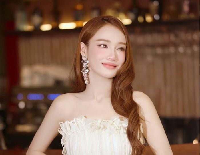 Nhã Phương xuất hiện ở nhiều sự kiện quảng bá cho các nhãn hàng.