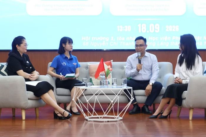 TS. Đoàn Xuân Trường - Phó Trưởng phòng Thanh tra, trường Đại học Luật Hà Nội cảnh báo tân sinh viên về một số bẫy lừa đảo khi đi làm thêm.