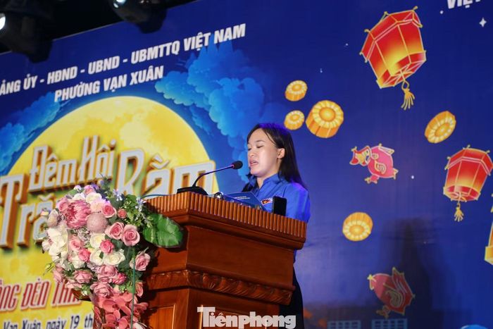Chị Nguyễn Mai Anh - Phó Bí thư Tỉnh Đoàn, Chủ tịch Hội đồng Đội tỉnh Thái Nguyên phát biểu tại chương trình.