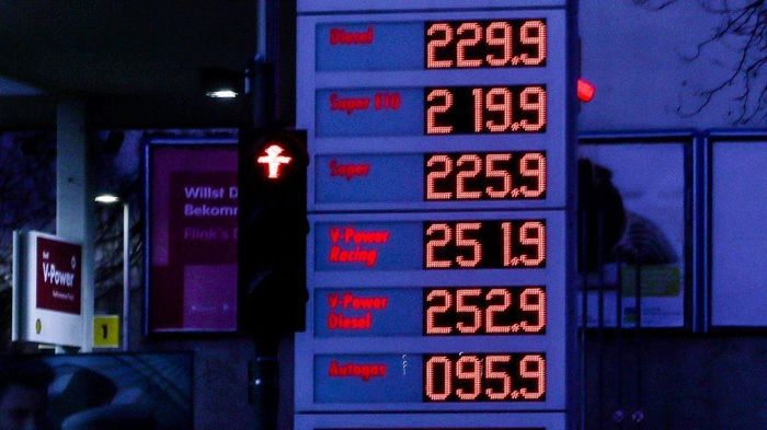 Bảng niêm yết giá tại một cây xăng ở Đức, tháng 9/2026. (Ảnh: AFP)