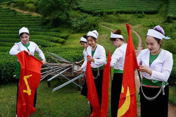 Trong kỳ nghỉ lễ Quốc khánh 2/9 vừa qua, chỉ trong 5 ngày, Long Cốc đã đón hơn 7.000 lượt khách đến tham quan. Ảnh: xã Long Cốc