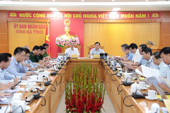 UBND tỉnh và Ban Chỉ huy Phòng thủ dân sự tỉnh tổ chức làm việc về triển khai công tác phòng, chống thiên tai những tháng cuối năm 2026.