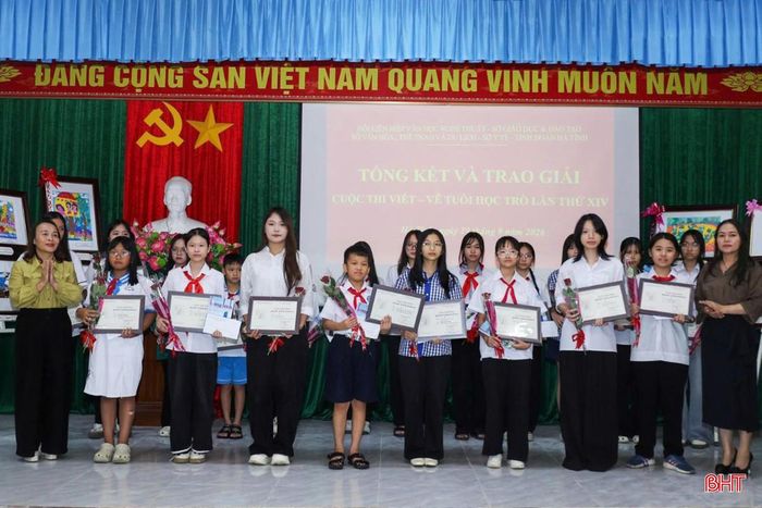 .... 9 giải C...