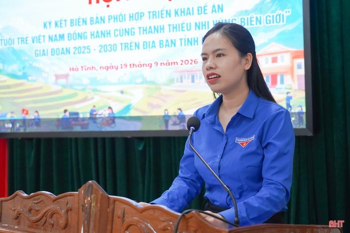 Bí thư Tỉnh đoàn Nguyễn Ny Hương phát biểu chào mừng, đặt vấn đề và định hướng nội dung trao đổi, phối hợp giữa hai đơn vị.