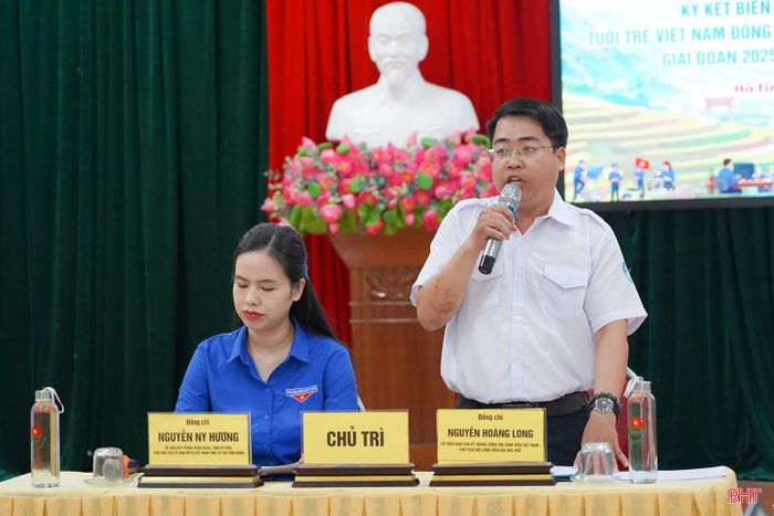 Đồng chí Nguyễn Hoàng Long - Chủ tịch Hội Sinh viên Đại học Huế thông tin ngắn về định hướng và thế mạnh, khả năng kết nối của Hội Sinh viên Đại học Huế.