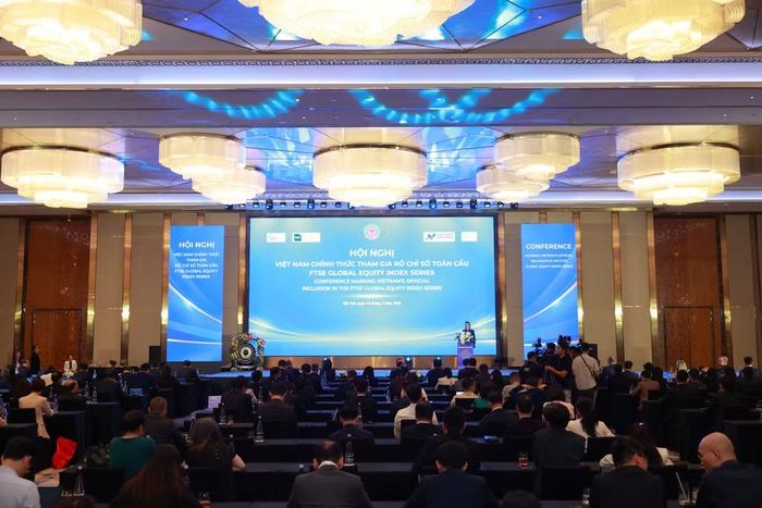 Cánh cửa nâng hạng đã mở, nhưng Việt Nam thu hút và hấp thụ được bao nhiêu tỷ USD dòng vốn ngoại lại phụ thuộc hoàn toàn vào sức khỏe nội tại của doanh nghiệp. Ảnh: Vietnam+)