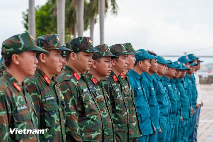 Sẵn sàng cho bất cứ tình huống nào luôn là nhiệm vụ hàng đầu trong thích ứng với thiên tai ngày càng diễn biến phức tạp. (Ảnh: Thanh Phong/Vietnam+)