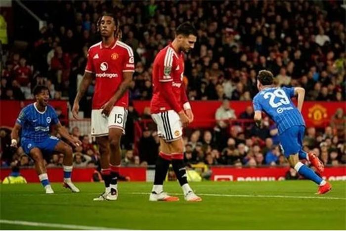 Trận thua trước Brighton đã phơi bày nhiều vấn đề của MU. Ảnh: Eurosports