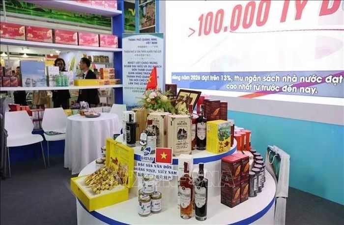Các sản phẩm trưng bày tại CAEXPO lần thứ 23 của các doanh nghiệp Quảng Ninh.