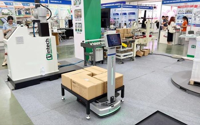 Các giải pháp robot, AMR và tự động hóa nhận được sự quan tâm tại FBC ASEAN 2026.