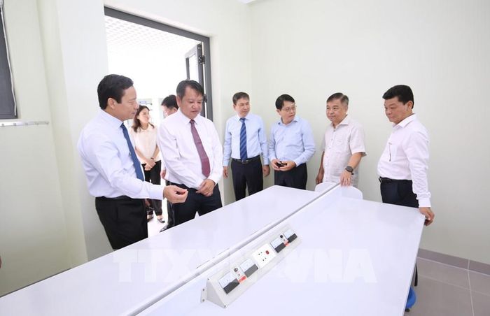 Trường Trung học cơ sở Ninh Thạnh, phường Ninh Thạnh, tỉnh Tây Ninh được đầu tư cơ sở vật chất, trang thiết bị dạy học hiện đại phục vụ năm học 2026-2027. Ảnh: Giang Phương - TTXVN