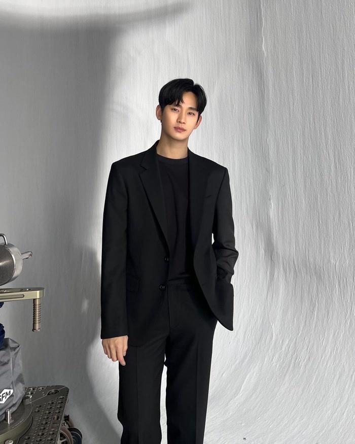 Kim Soo Hyun sẽ tham dự The Fact Music Awards 2026 (TMA).