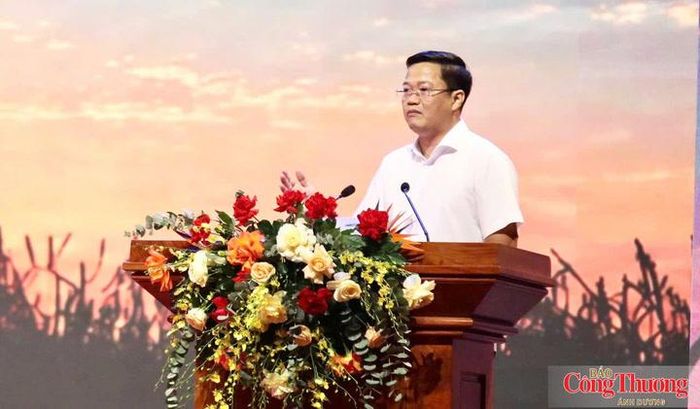 Chủ tịch UBND tỉnh Quảng Ngãi Nguyễn Đức Tâm phát biểu tại chương trình