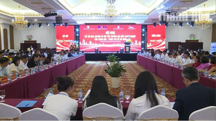 Toàn cảnh Hội nghị Xúc tiến thương mại, kết nối giao thương Thanh Hóa - Thành phố Hồ Chí Minh.