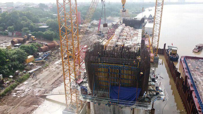 Hiện liên danh nhà thầu đang tổ chức 15 mũi thi công trên toàn tuyến. 