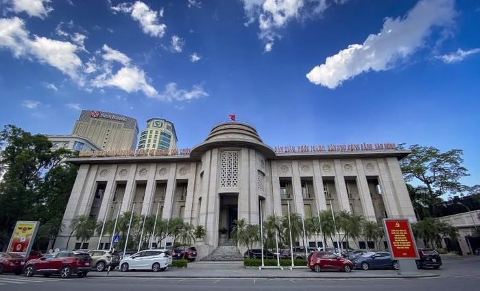 Điều hành chính sách tiền tệ chuyển dần từ theo khối lượng sang chủ yếu điều hành theo giá; sử dụng các công cụ gián tiếp (Ảnh: Đức Khanh).