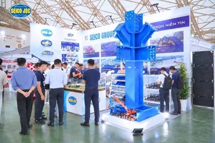Gian hàng SEICO sự kiện Viet Industry 2026. Nguồn ảnh: Công ty cổ phần Nhà Khung thép và Thiết bị công nghiệp (SEICO).