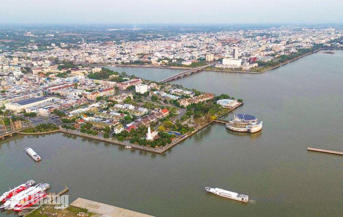 Cảng hành khách Rạch Giá. ẢNH: PHẠM HIẾU