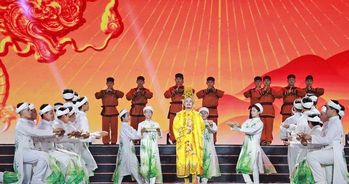  Một tiết mục tại chương trình. 