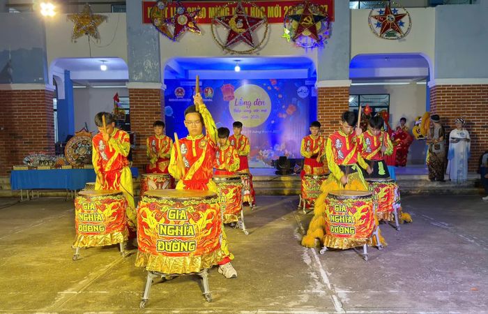 Tiết mục trống hội.