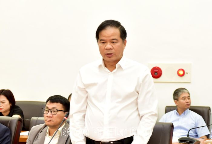 Đại diện Bệnh viện Bạch Mai phát biểu.