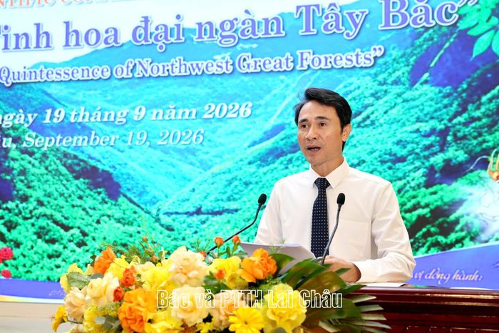 Đồng chí Hà Trọng Hải - Phó Chủ tịch UBND tỉnh Lai Châu phát biểu bế mạc hội thảo.