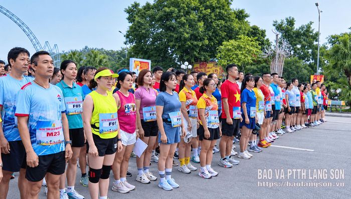 Các VĐV tham dự giải
