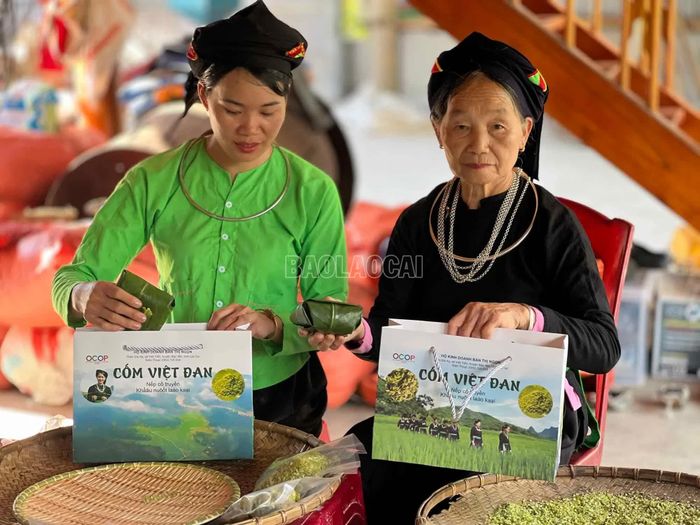 Sản phẩm cốm Phúc Khánh đạt OCOP, được thị trường đón nhận, tạo thêm thu nhập cho người dân.