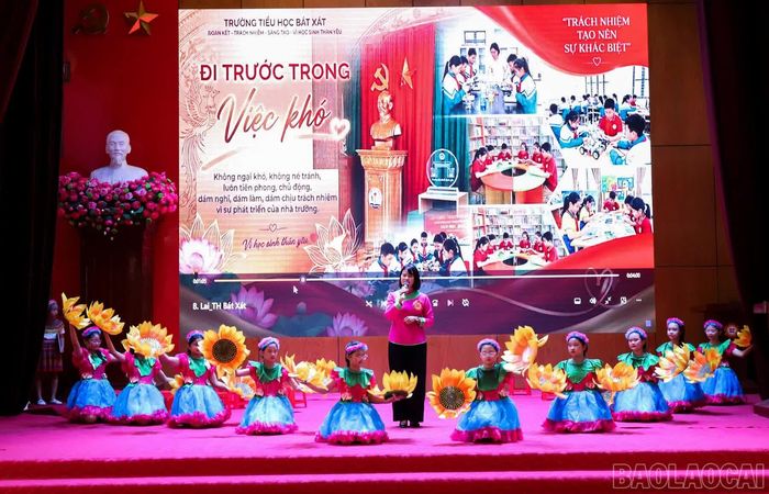 Phần thi thuyết trình và xử lý tình huống.