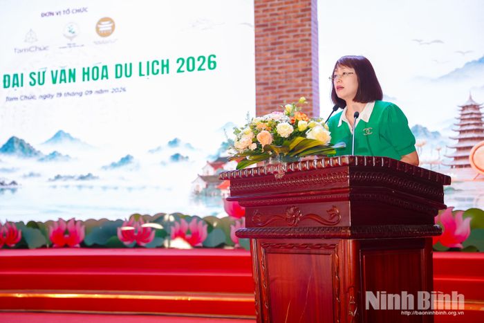 Đồng chí Nguyễn Thị Hoa Mai, Phó Cục trưởng Cục Du lịch quốc gia Việt Nam phát biểu tại Cuộc thi.