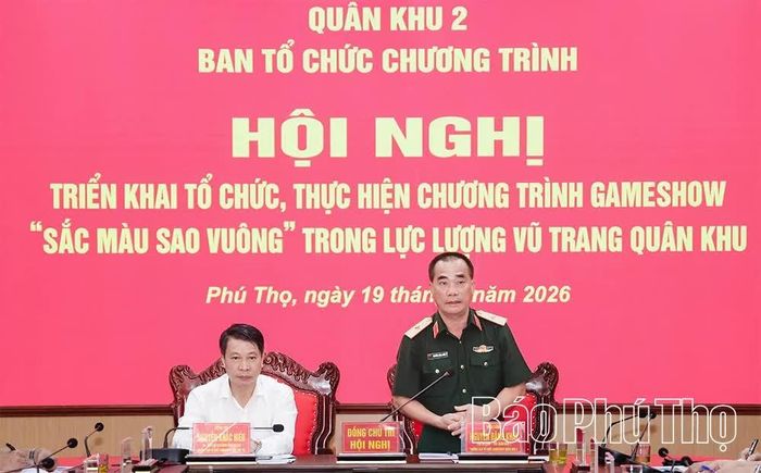 Thiếu tướng Nguyễn Đăng Khải - Phó Tư lệnh, Tham mưu trưởng Quân khu 2, Trưởng Ban tổ chức Gameshow Quân khu phát biểu chỉ đạo tại hội nghị.