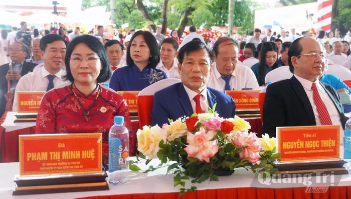 Đại biểu tham dự lễ kỷ niệm - Ảnh: N.M