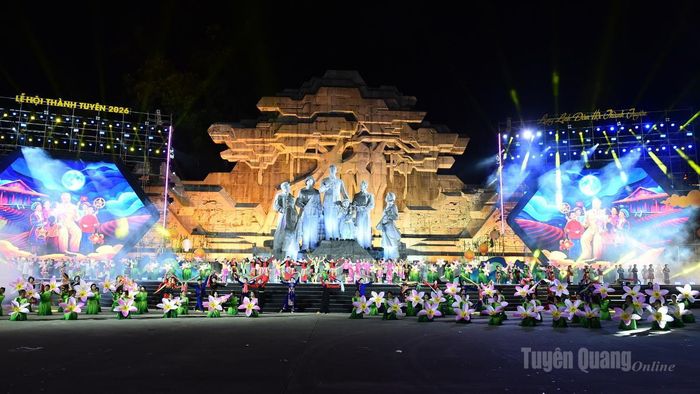 Màn khai mạc chương trình Lễ hội thành Tuyên 2026.