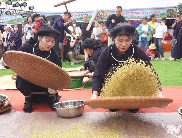 Ngân Sơn tổ chức Ngày hội Hương cốm Khẩu nua lếch và Hạt dẻ