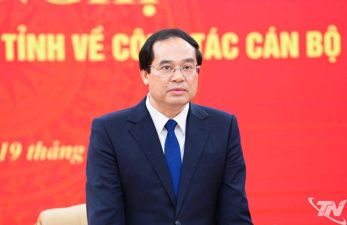 Đồng chí Bí thư Tỉnh ủy Trịnh Xuân Trường phát biểu tại Hội nghị.