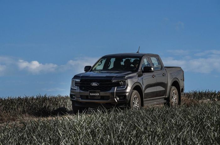 Ford Ranger đứng thứ 10 với 729 xe bán ra trong tháng 8.
