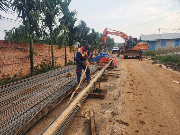 Tổng mức đầu tư cầu Tiền Lâm là 32 tỷ đồng. Theo kế hoạch, công trình được triển khai thi công từ ngày 14/7/2026 và dự kiến hoàn thành vào ngày 10/11/2027.