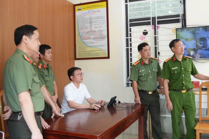 Hệ thống giám sát, phát hiện UAV kịp thời xác định vị trí, người điều khiển và ngăn chặn hành vi vi phạm.